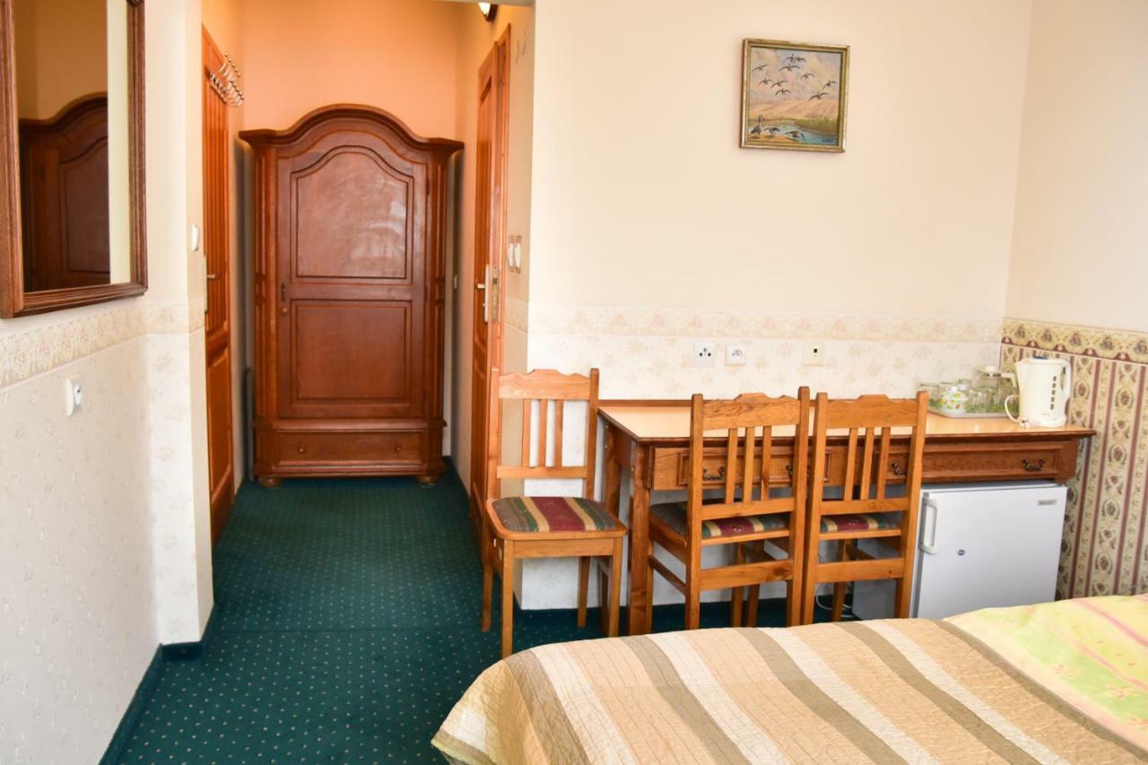 Cichy Kacik W Karpaczu Gasthof *